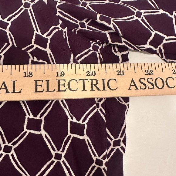 Chico's Navy and White Button Down Shirt with Notched Collar Artsy Summer Sz 3X - Picture 4 of 7